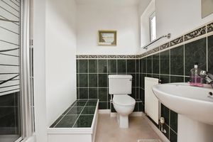 Photo 19- click for photo gallery